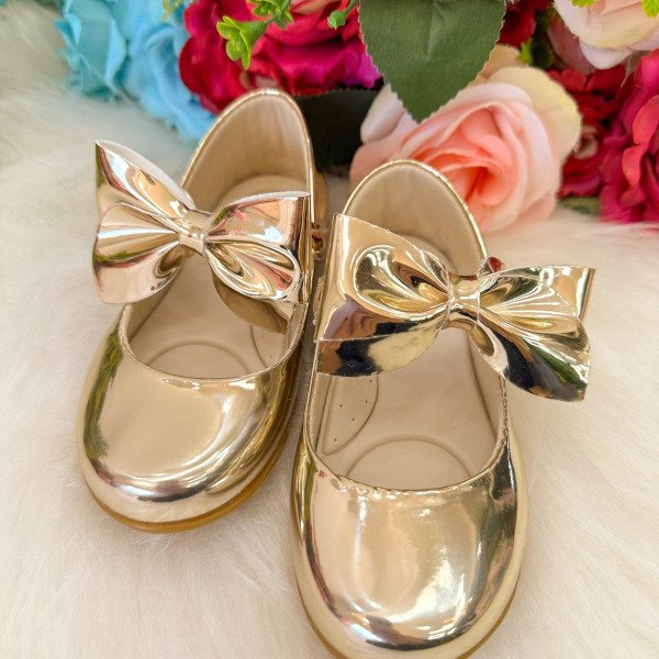 Sapatilha Doce Pe Laço Dourada Metalizado