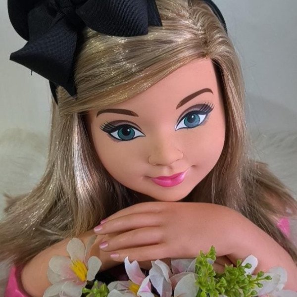 Tiara Sarinha Laço Preto